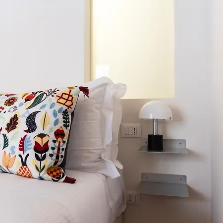 Apartment Youhosty - Bezzecca 1 Milan