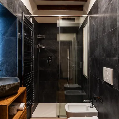 Apartment Youhosty - Bezzecca 1 Milan